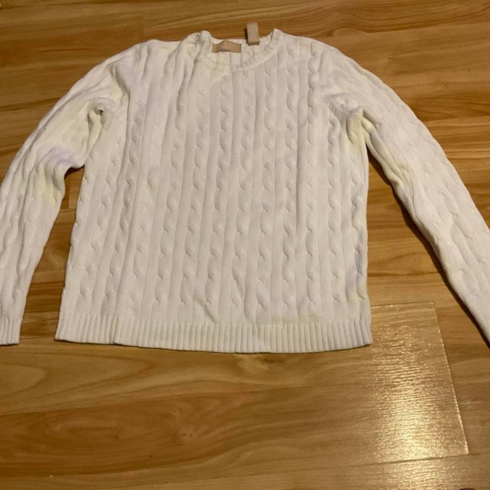 Cable‎ knit chunky sweater